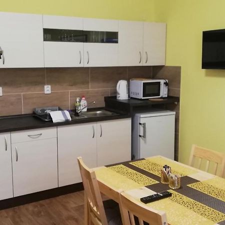Booking Trzni Decin Luaran gambar