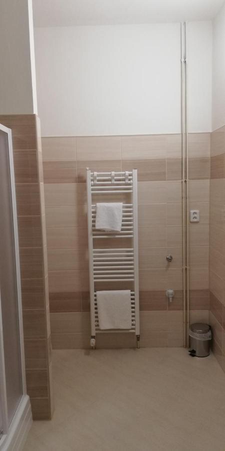 Booking Trzni Decin Luaran gambar